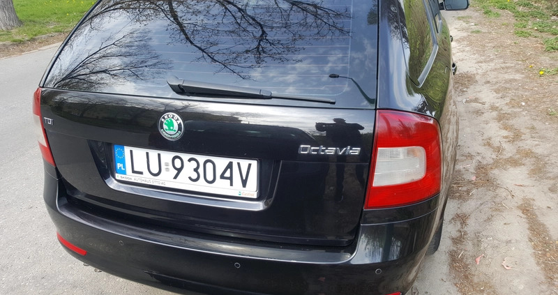 Skoda Octavia cena 15500 przebieg: 327000, rok produkcji 2009 z Lublin małe 172